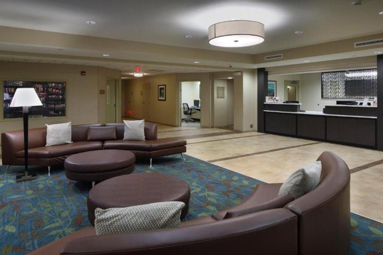 Candlewood Suites - Newark South - University Area By Ihg Экстерьер фото