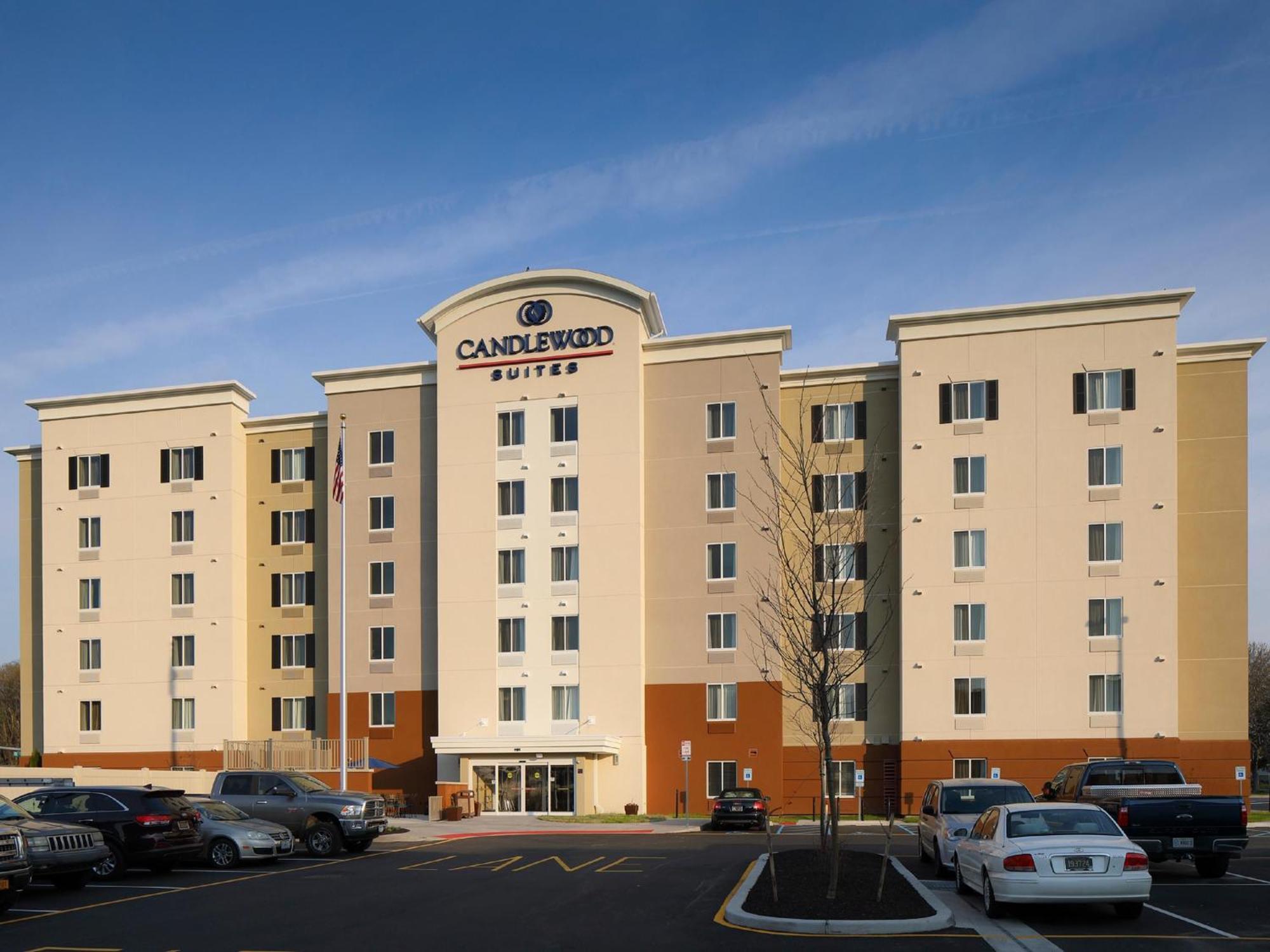 Candlewood Suites - Newark South - University Area By Ihg Экстерьер фото