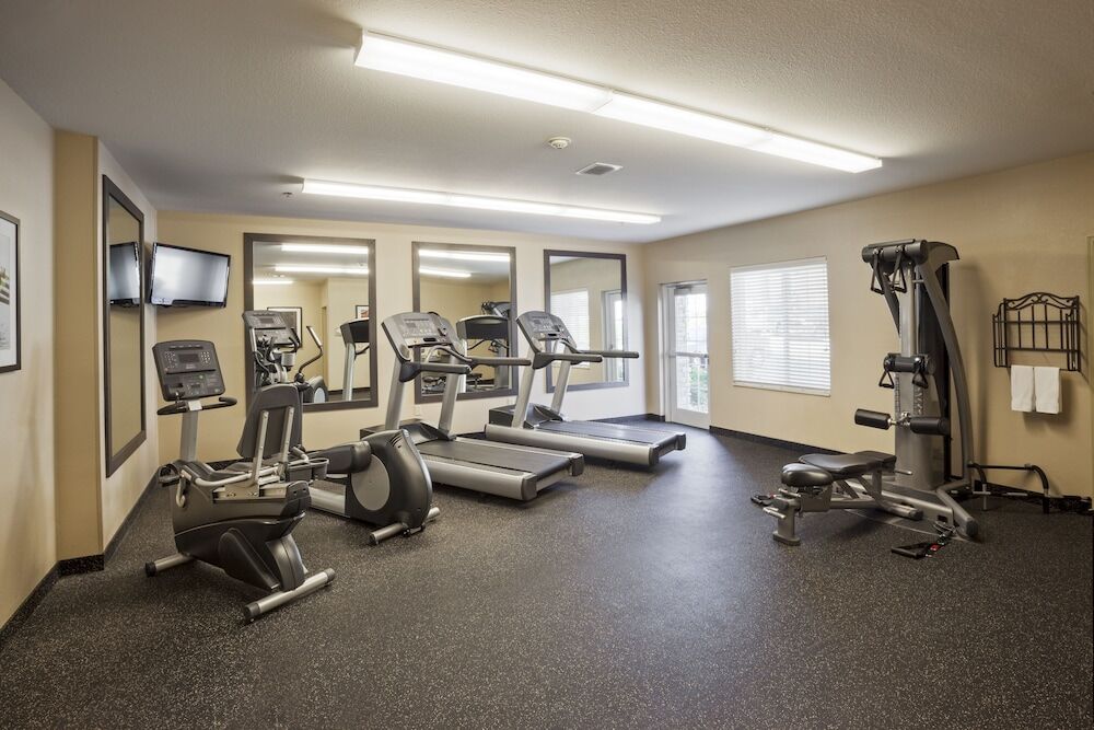 Candlewood Suites - Newark South - University Area By Ihg Экстерьер фото