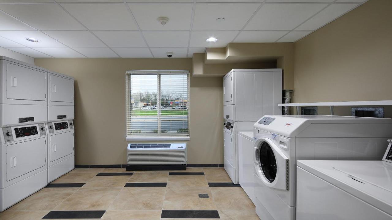 Candlewood Suites - Newark South - University Area By Ihg Экстерьер фото